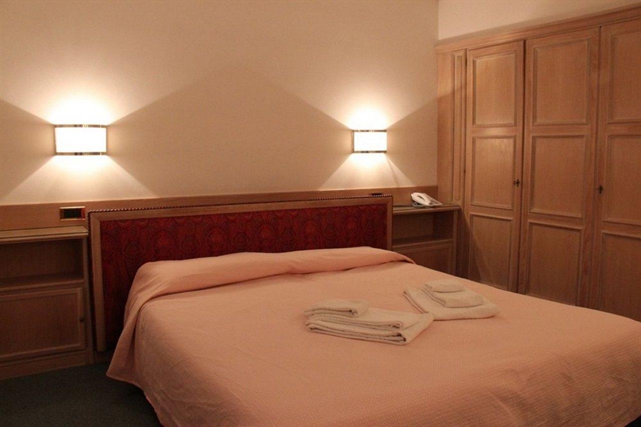 Hotel Capannina Cortina d'Ampezzo Luaran gambar